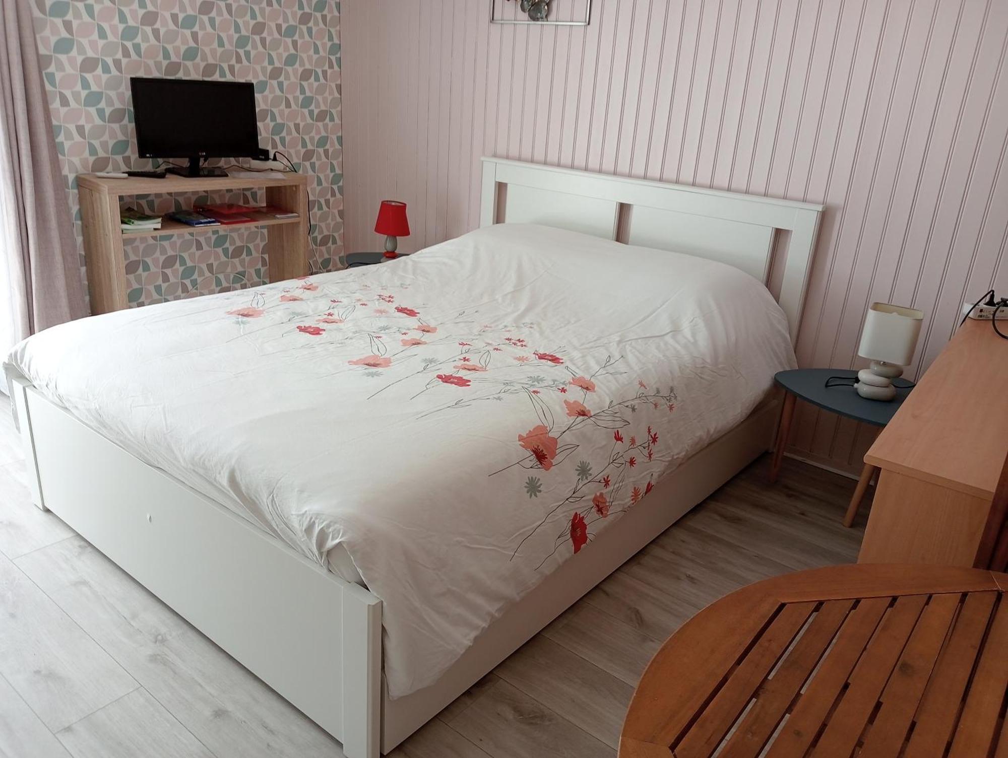 ニオールChez Papinette, Proche Gare Et Centre, Pdj Comprisアパートメント エクステリア 写真